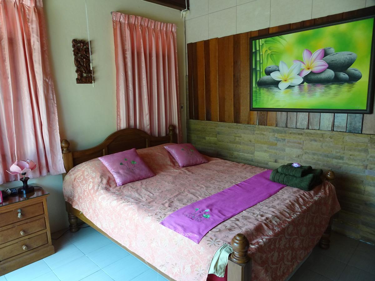 Hidden Holiday House Ban Don Faek Luaran gambar